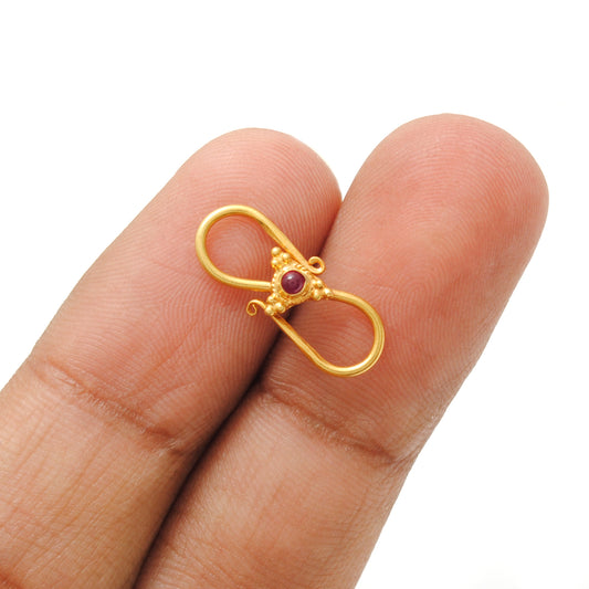 18 Carat Gold Gem Studded S-Clasp Findings 18mm - view 3