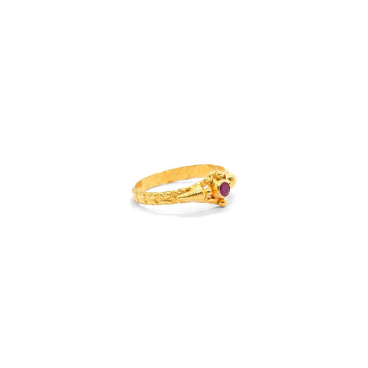 18k Solid Yellow Gold Ruby Vintage Ring 6.5 US - view 3