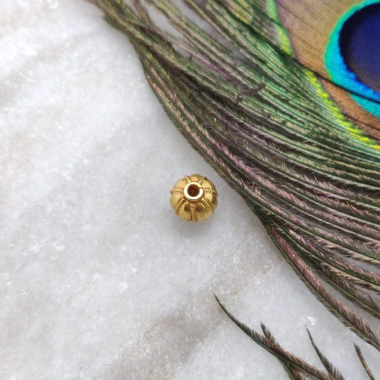 18 Karat Solid Yellow Gold Corrugated Ball Gold Spacer Bead Components 8mm