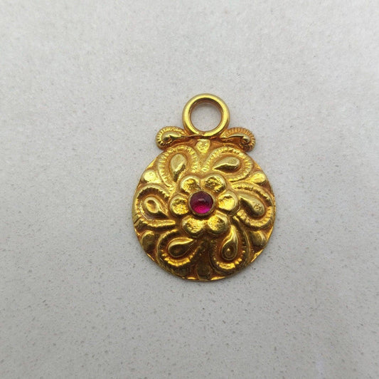 18k Solid Gold Floral Textured Ruby Pendant - view 3