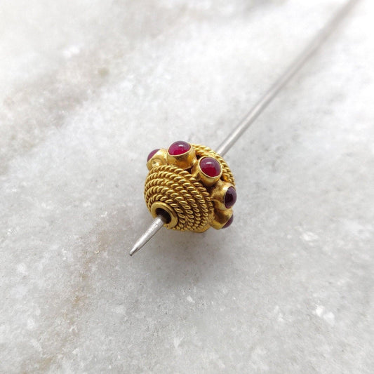 18K Gold Ruby Round Spacer Beads