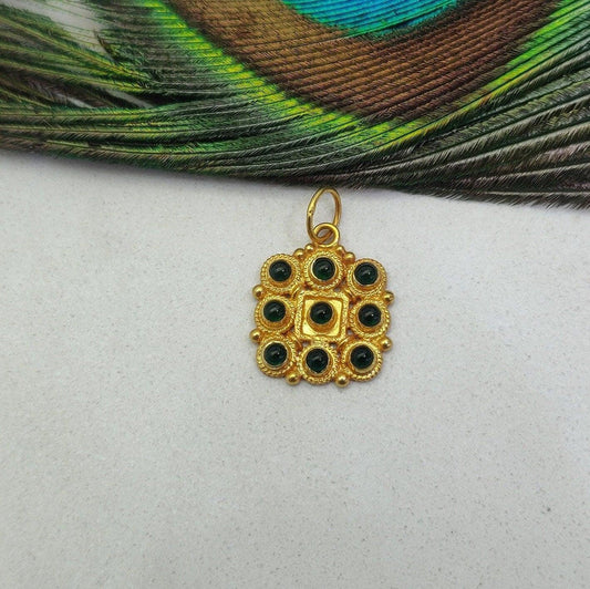 18k Yellow Gold Stone Studded Cushion Charm Pendent 15mm