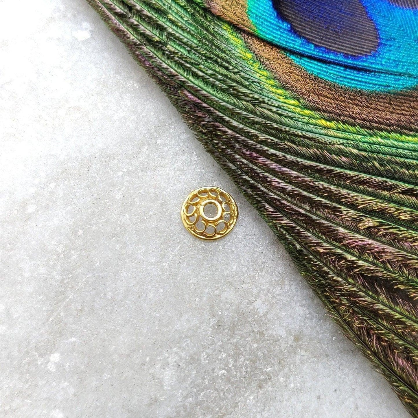 18 Karat Yellow Gold-Plated Flower Bead Cap Finding 7mm