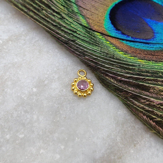 18k Solid Yellow Gold Round Dainty Stone Studded Charm - Sar Gems