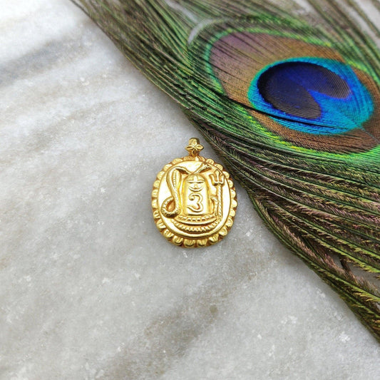 18k Solid Yellow Gold Indian Gold Shiva Charm Pendant