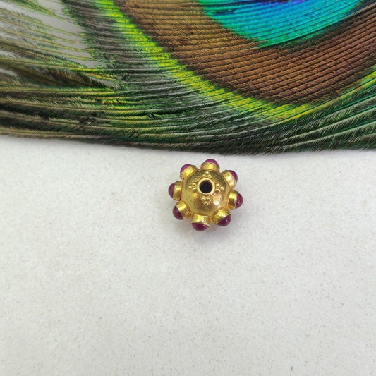 18 Carat Gold Ruby Round Flower Spacer Beads 8.4mm