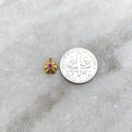 18k Solid Yellow Gold Floral Charm Pendant 9mm - Sar Gems
