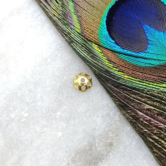 18 Karat Solid Yellow Gold-Plated Flower Bead Cap