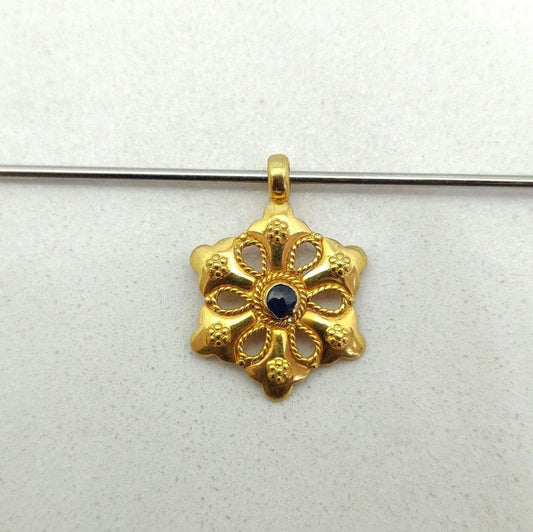 18k Solid Yellow Gold Blue Sapphire Floral Charm Pendant - view 3
