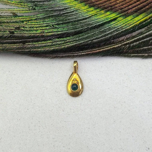 Chic 18k Yellow Gold Tear Drop Stone Charm Pendent 7mm