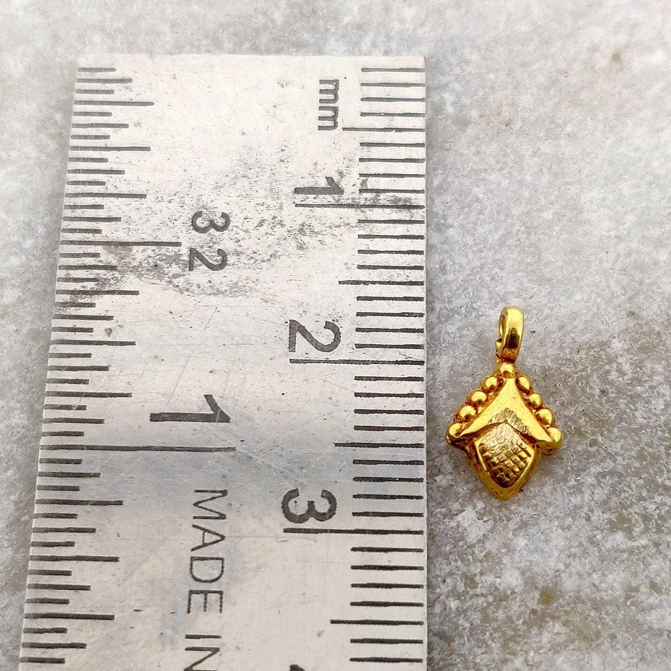 18k Solid Yellow Gold Fancy Charm Pendant 6mm - Sar Gems