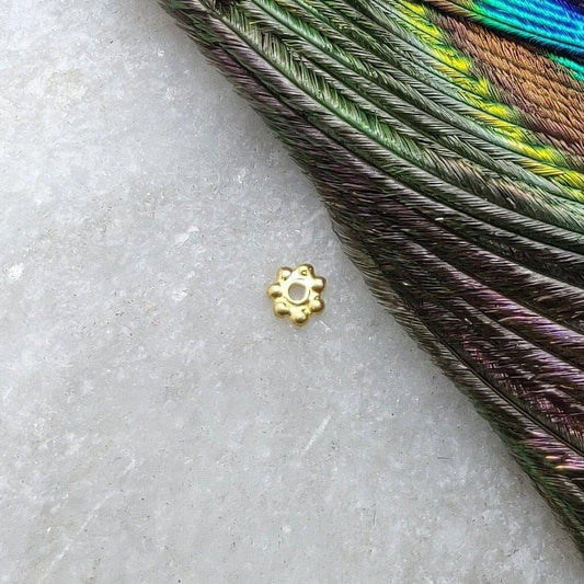 18 Karat Yellow Gold Daisy Ball Gold Spacer Bead Components Sold as 2 pcs