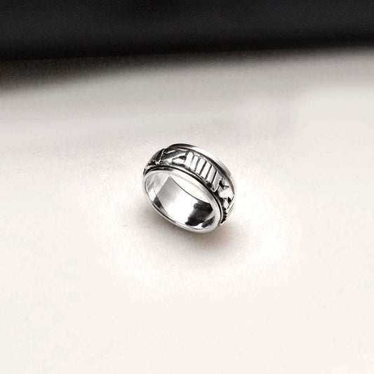 Spinner Roman numeral ring Size 8 - SAR Gems