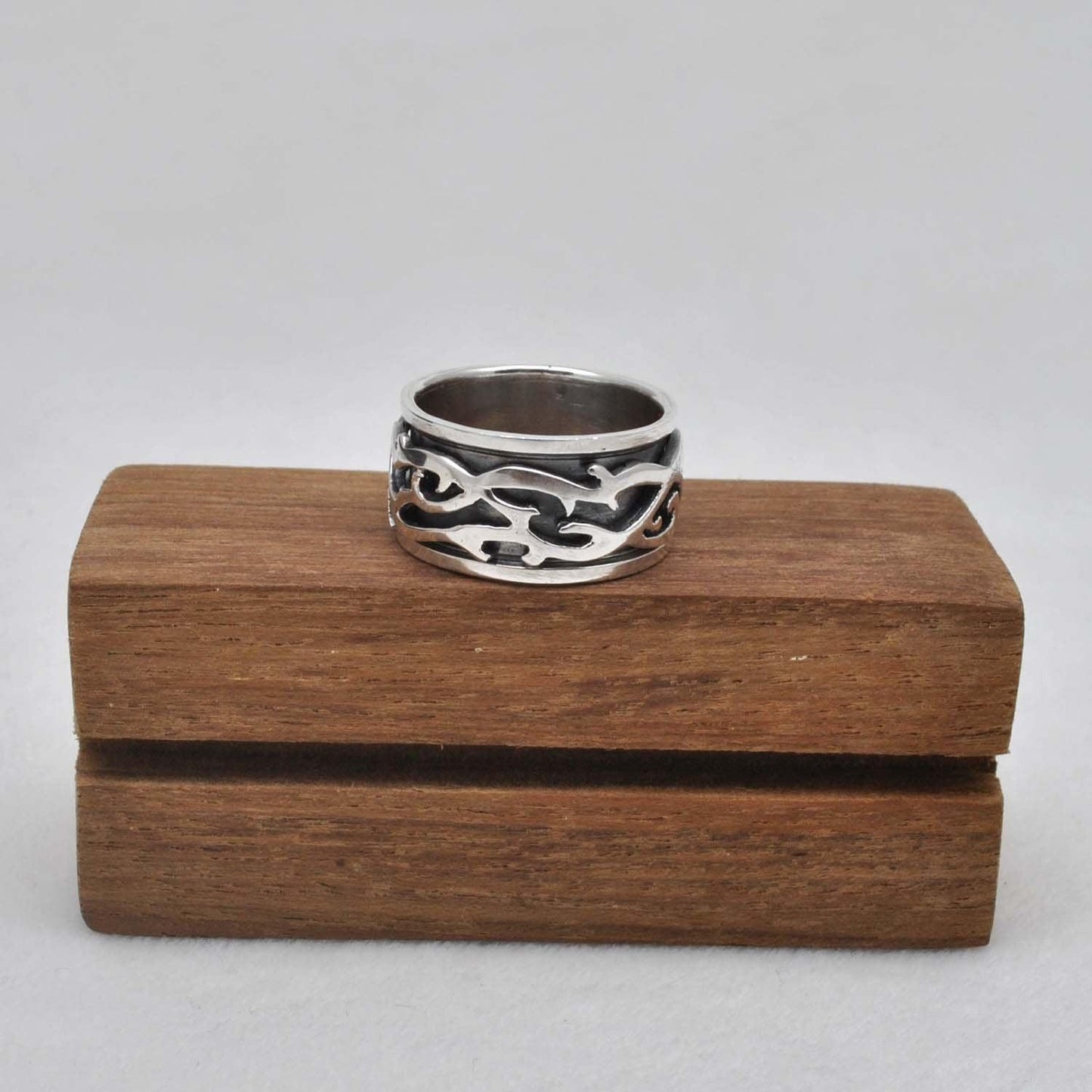 Sterling Silver Tribal Ring Band 10 - SAR Gems