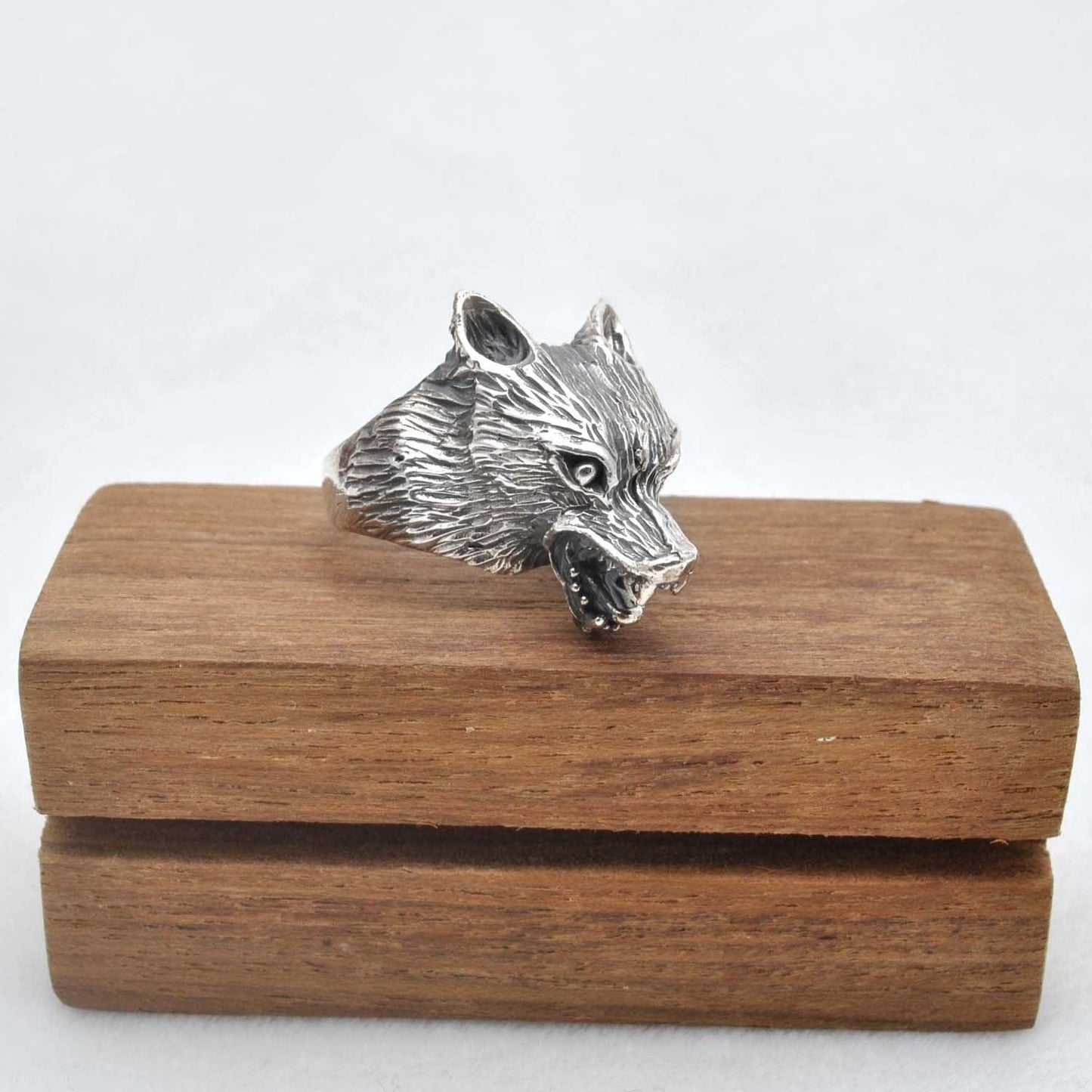 Animal Wolf Silver Ring Size 11 - SAR Gems