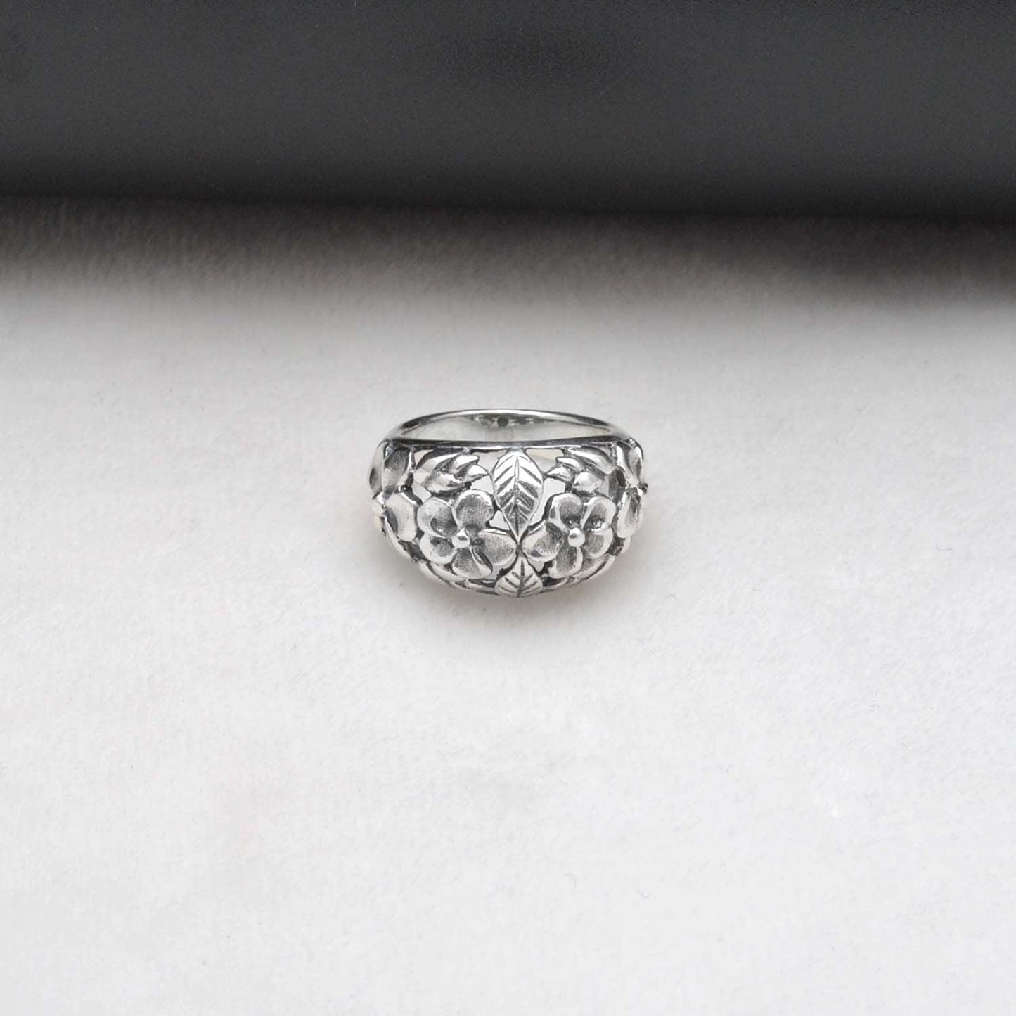 Floral Sterling Silver Handmade Dome Ring Size 6 - SAR Gems