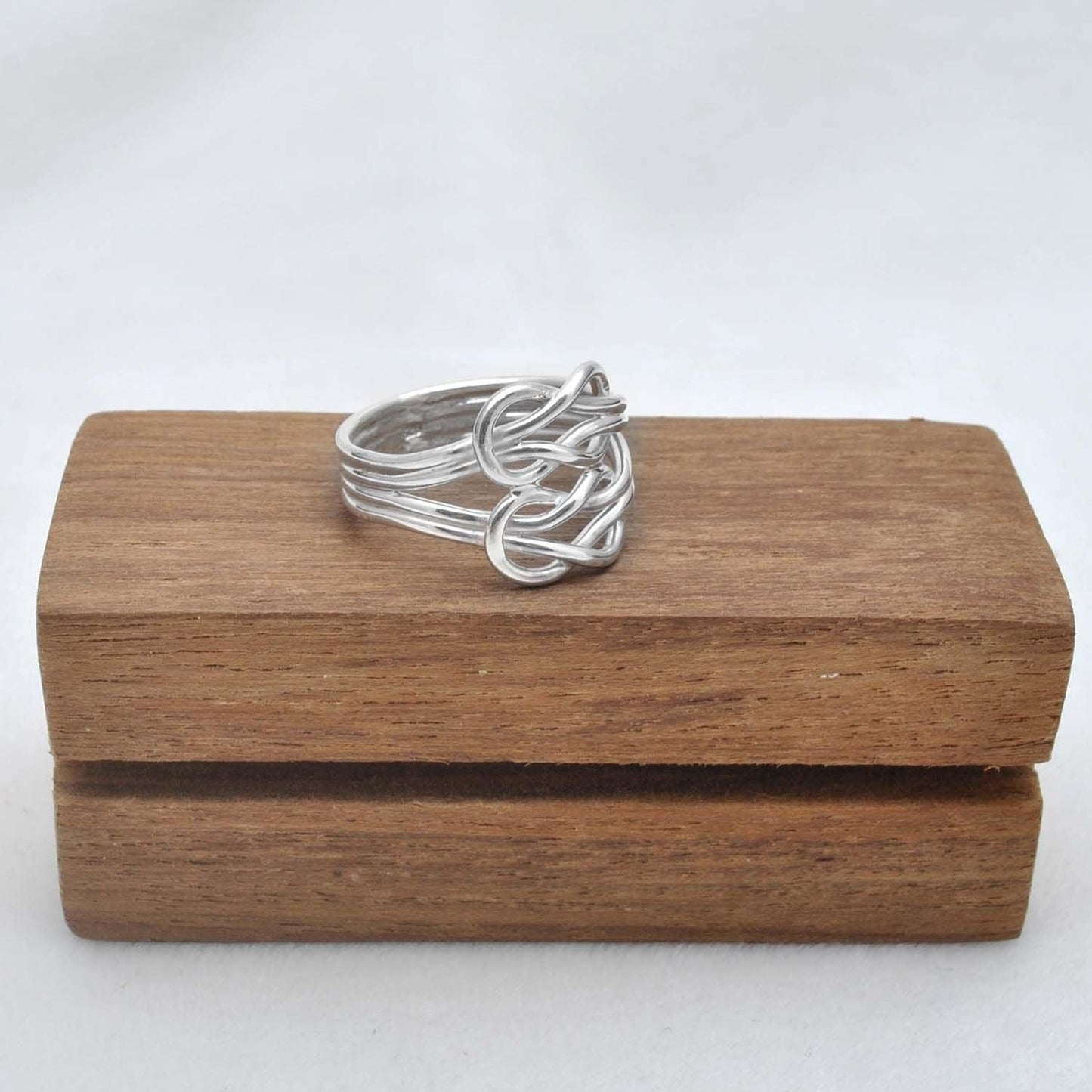 Celtic Trinity Knot Ring Size 9 - SAR Gems