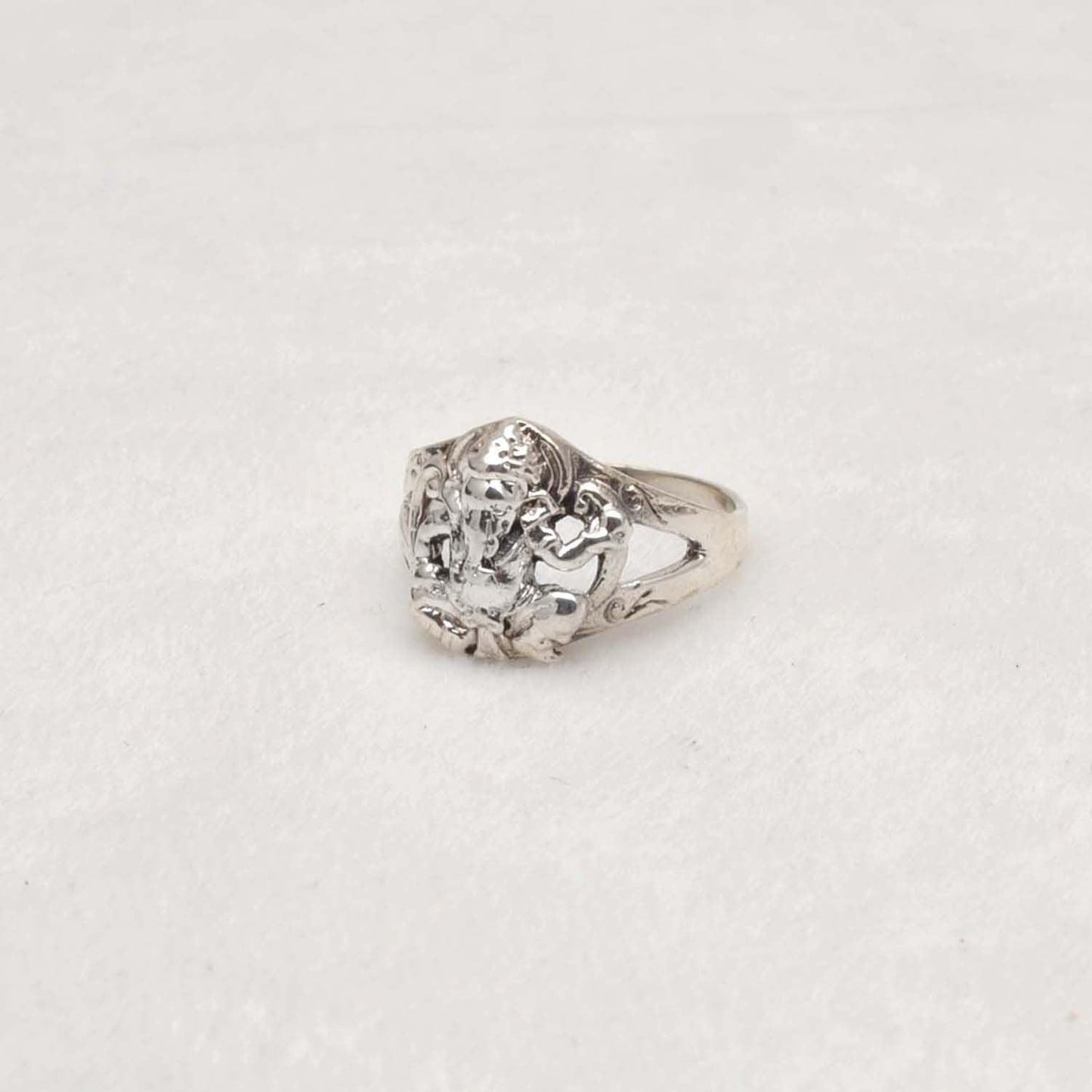 Religious Lord Ganesha Ring - SAR Gems