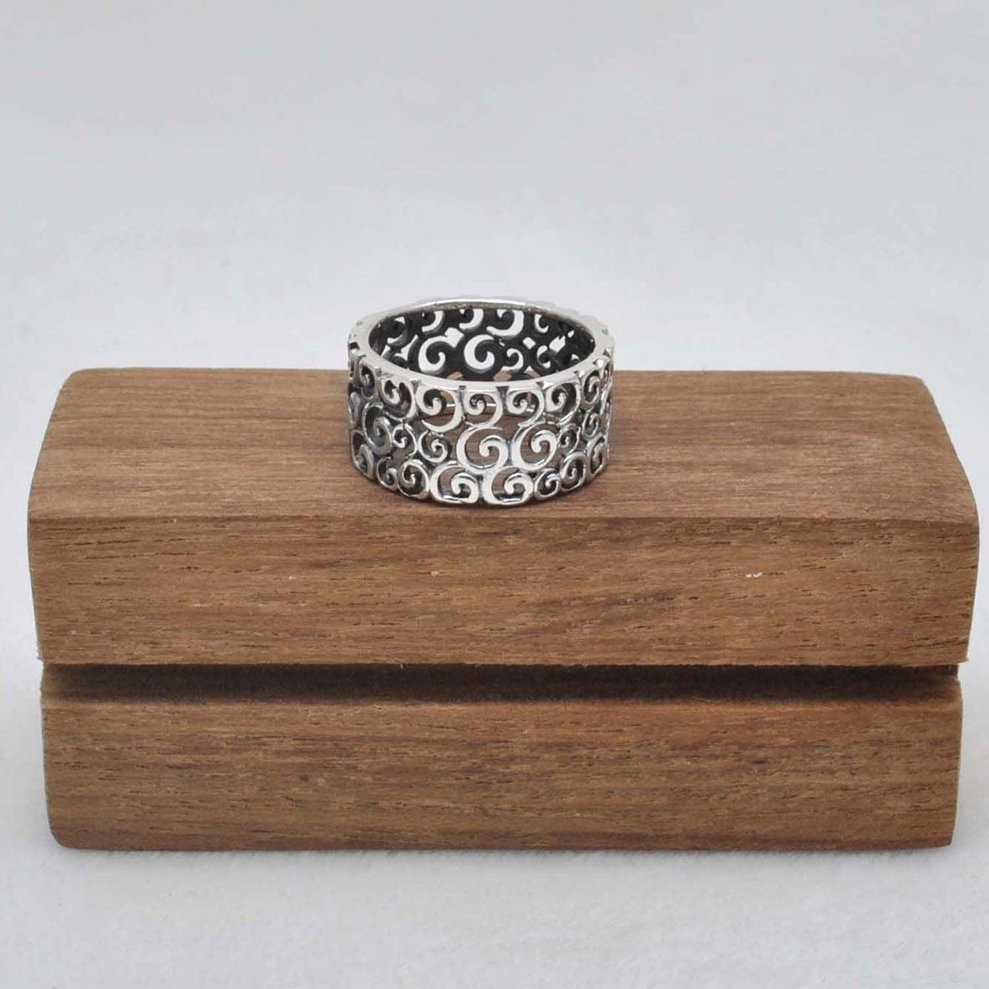 Filigree Silver Wide Band Ring Size 8 - SAR Gems