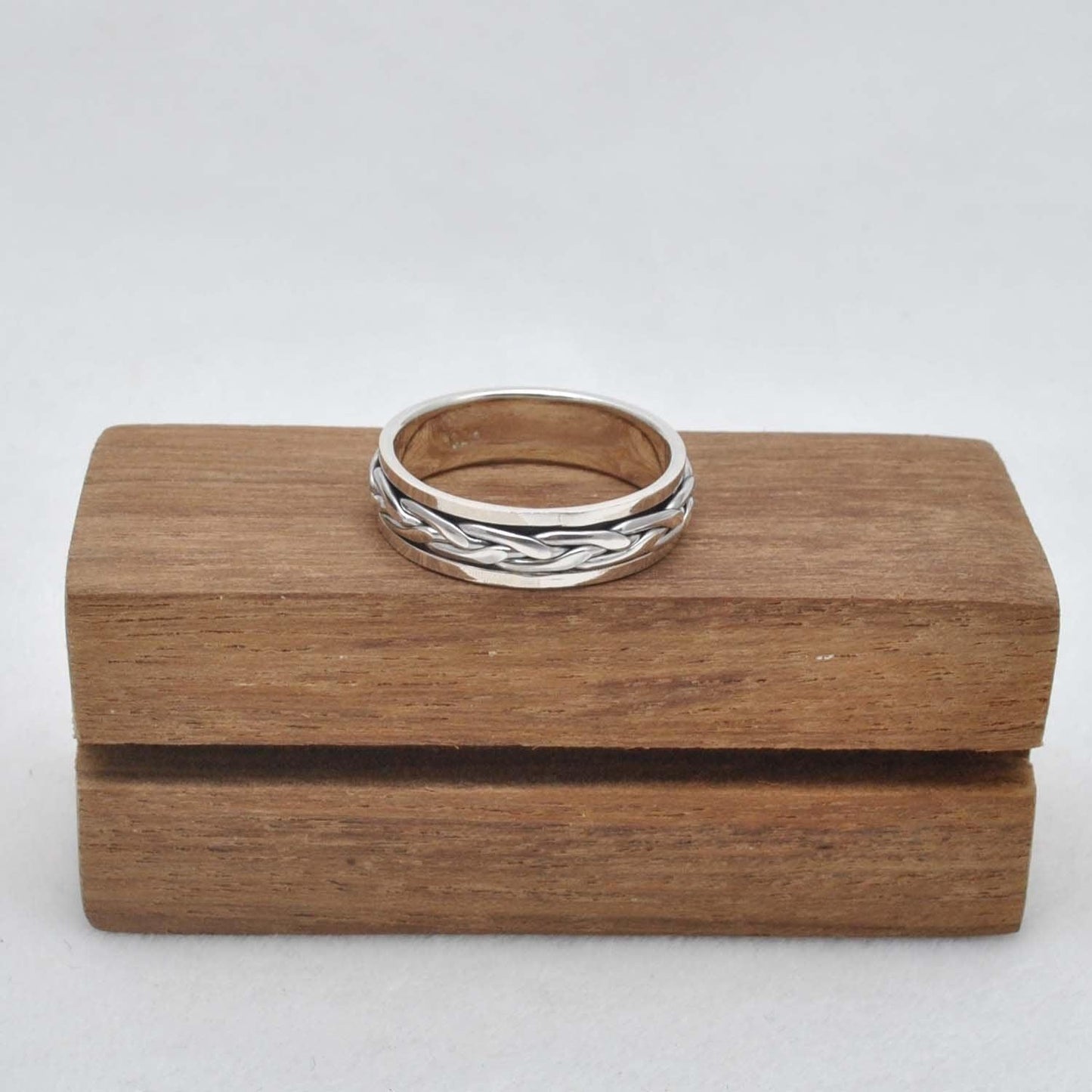 Sterling Silver Fidget Curb Ring Size 12 - SAR Gems