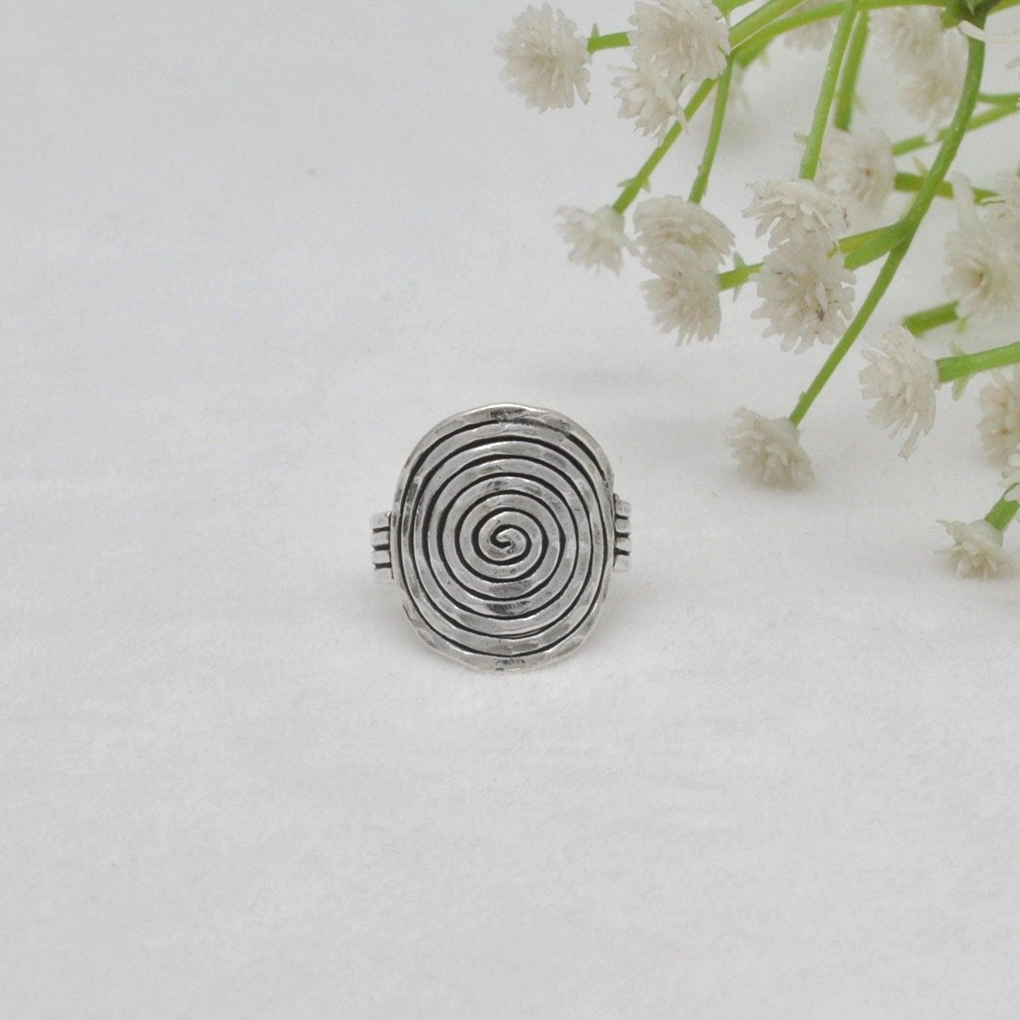 Chunky Sterling Silver Ring Size 10 - SAR Gems