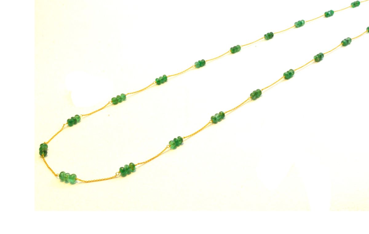 Ravishing 18k Solid Gold Necklace in Natural Emerald Stone - 4 mm Size - SGGRC-063