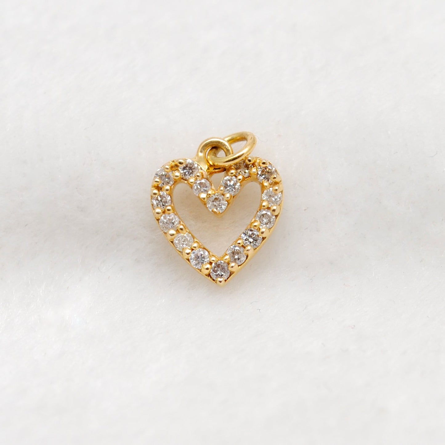 14k Solid Yellow Gold White Diamond Heart Charm 8mm