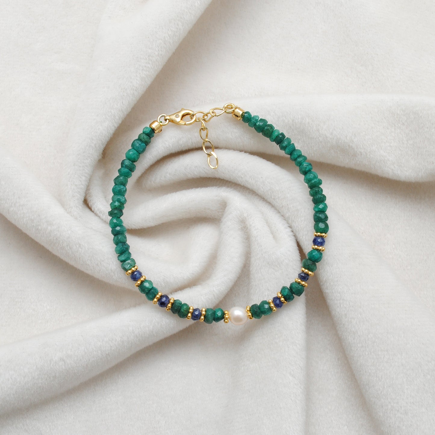 8-Inch Beaded Bracelet – 4mm Natural Blue Sapphire & Emerald, 5.5mm Freshwater Pearls