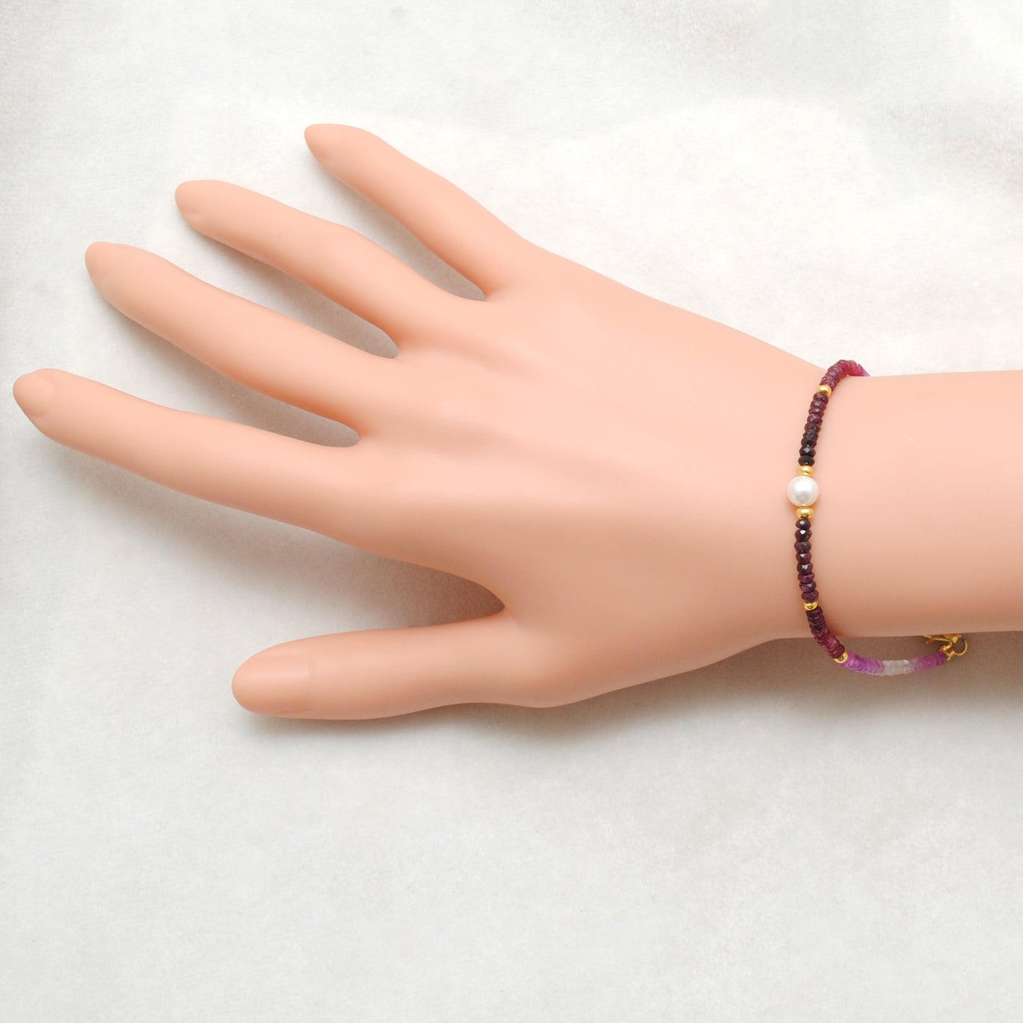 925 Silver 3mm Natural Shaded Ruby & 6mm Pearl 8" Bracelet