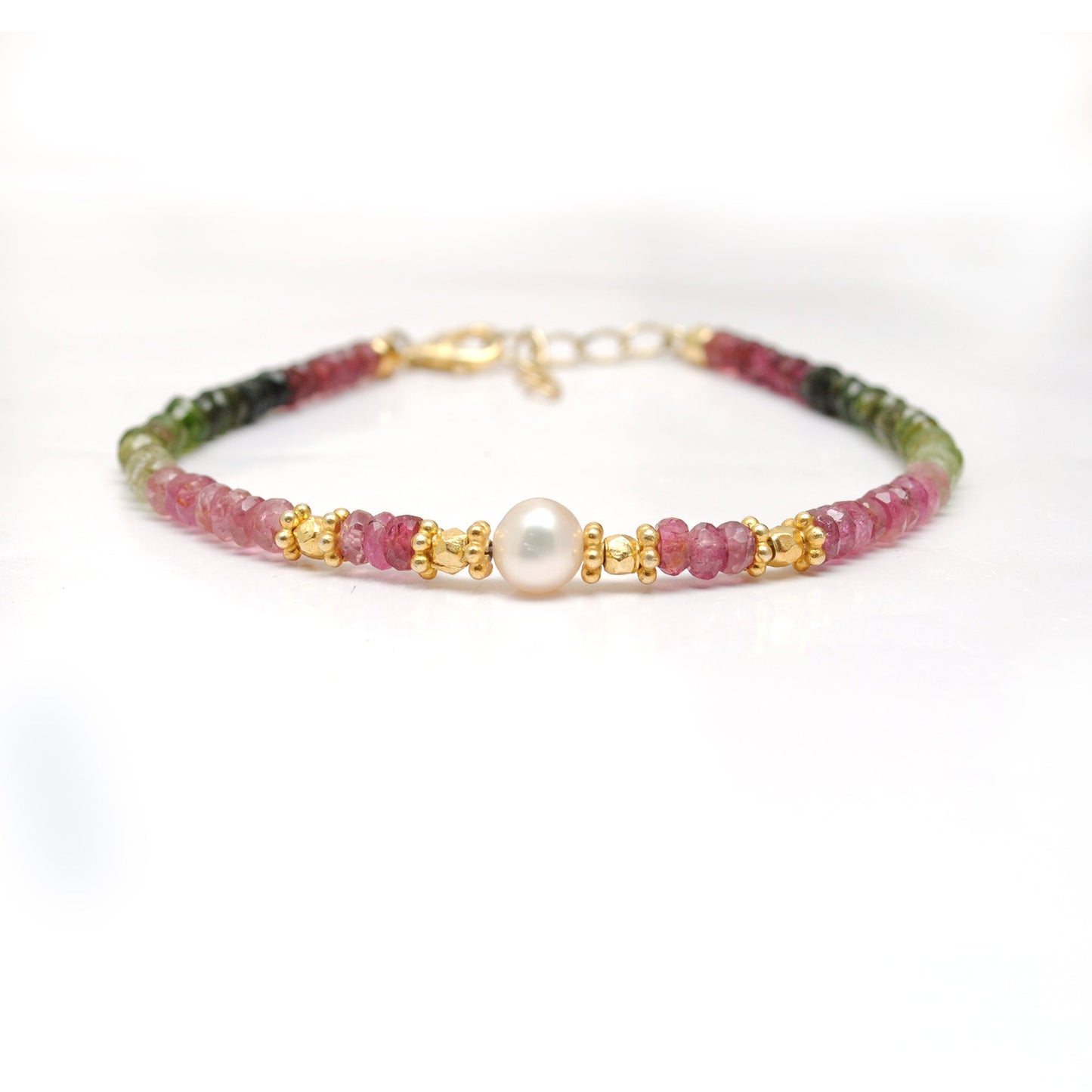 Pearl Bracelet With Tourmaline