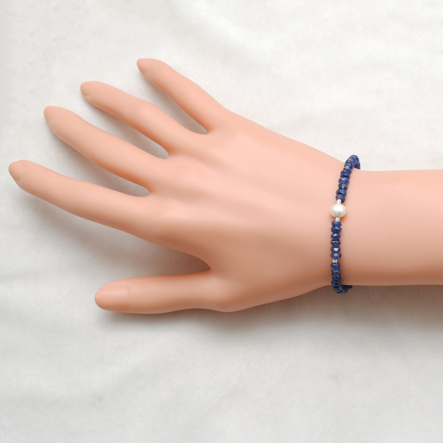 8-Inch 4.5mm Natural Kyanite & 6.5mm Pearl Bracelet for Women