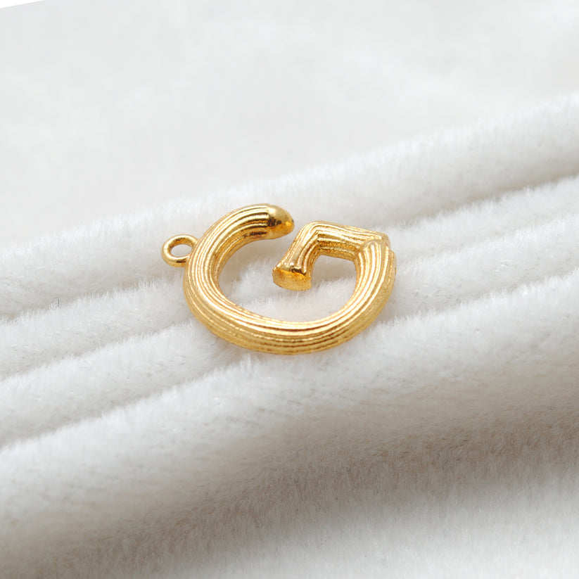 18k Solid Yellow Gold G Initial Letter Charm Pendant