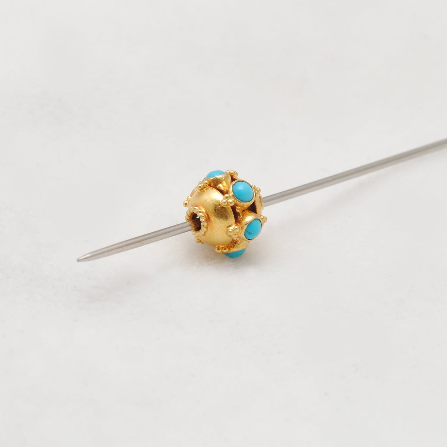 18 Carat Gold Turquoise Wheel Spacer Bead 9mm