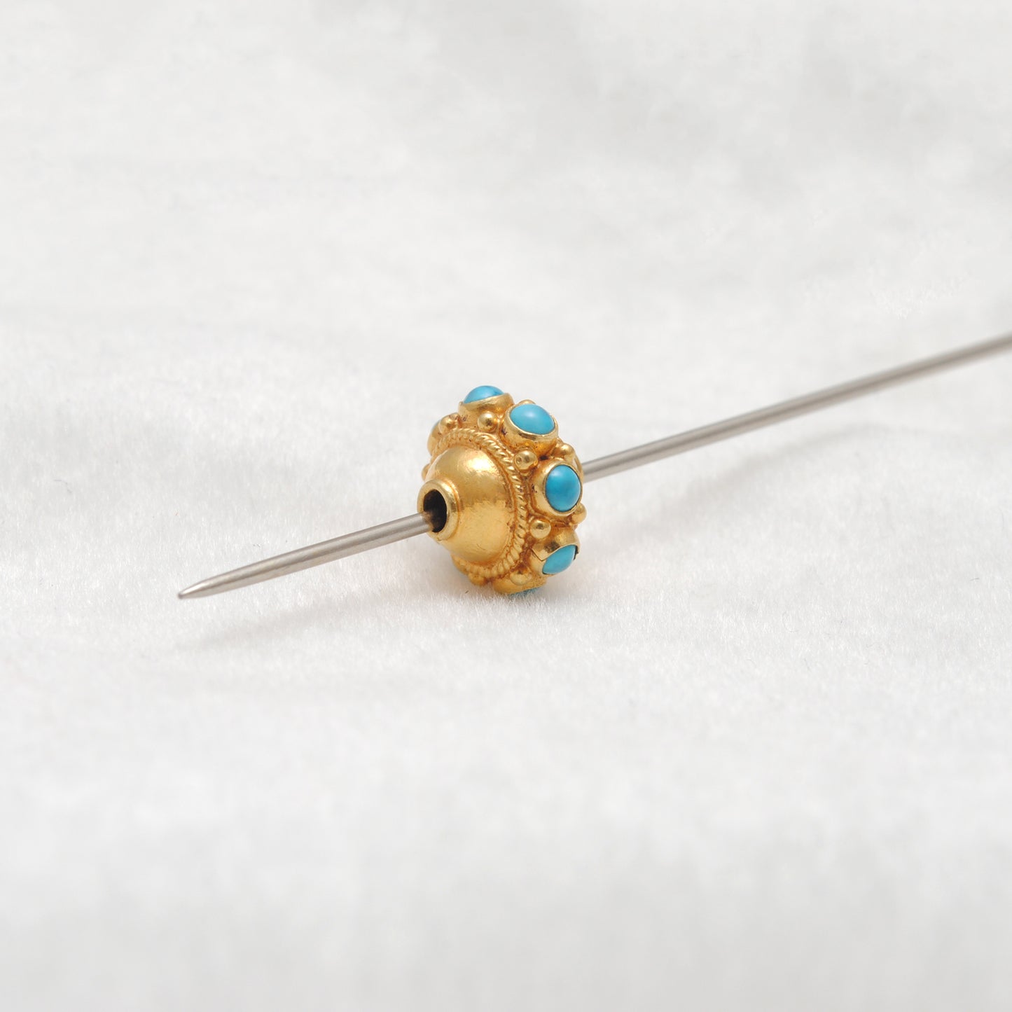 18 Karat Gold Rondelle Spacer Beads 10x9mm