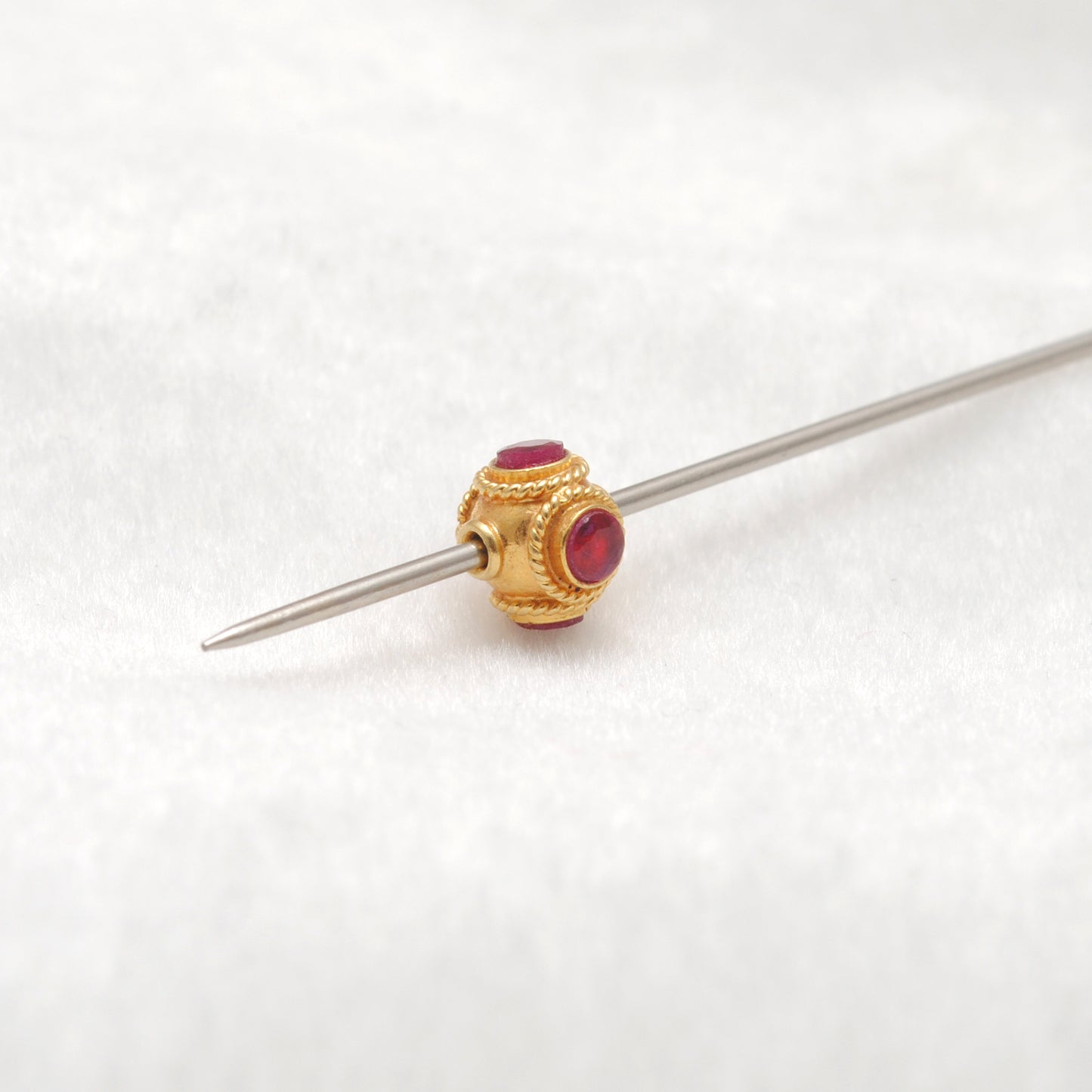18K Gold Rondelle  Ball Bead Spacer With Ruby Stone 7mm