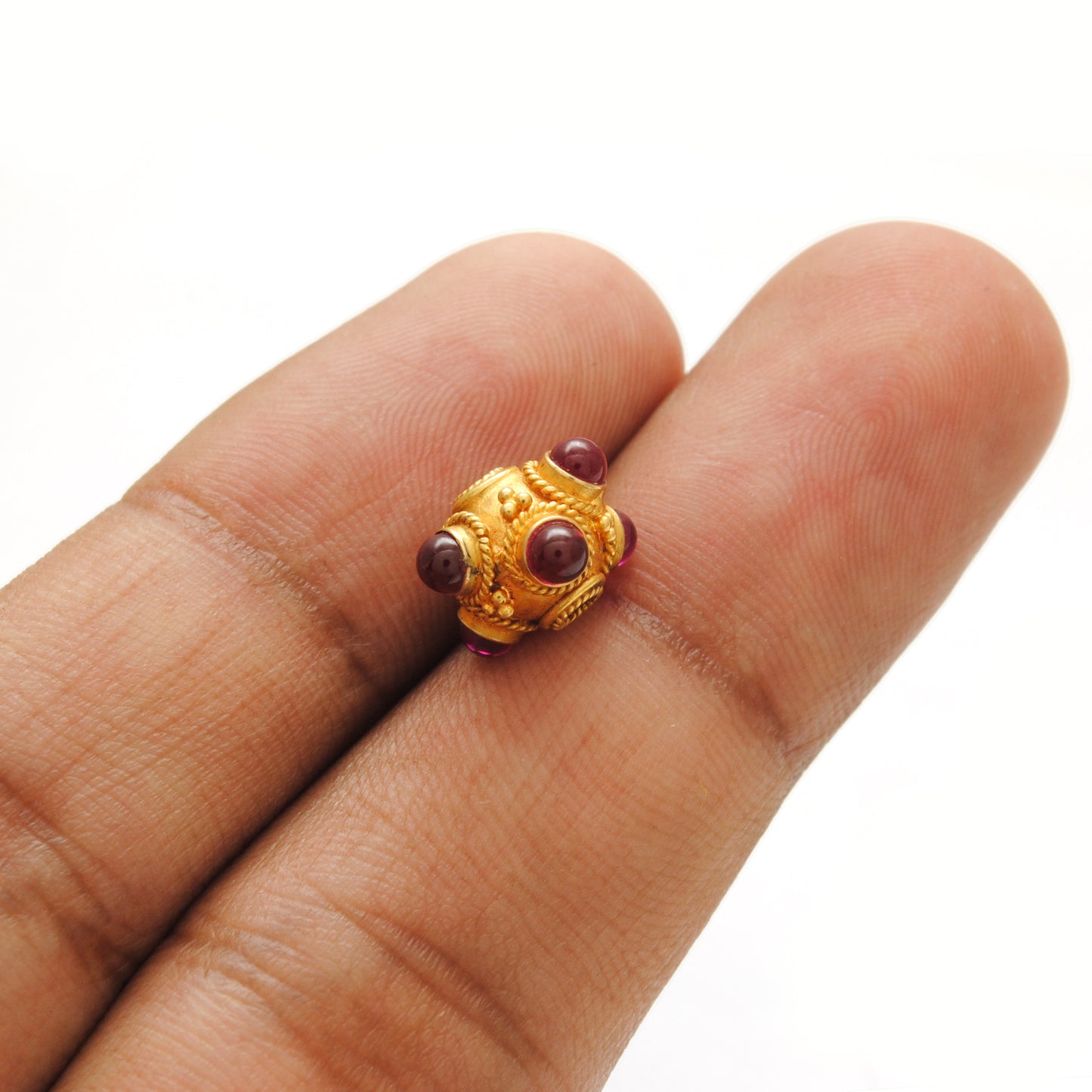 18KTT Gold Ruby Round Beads 8mm