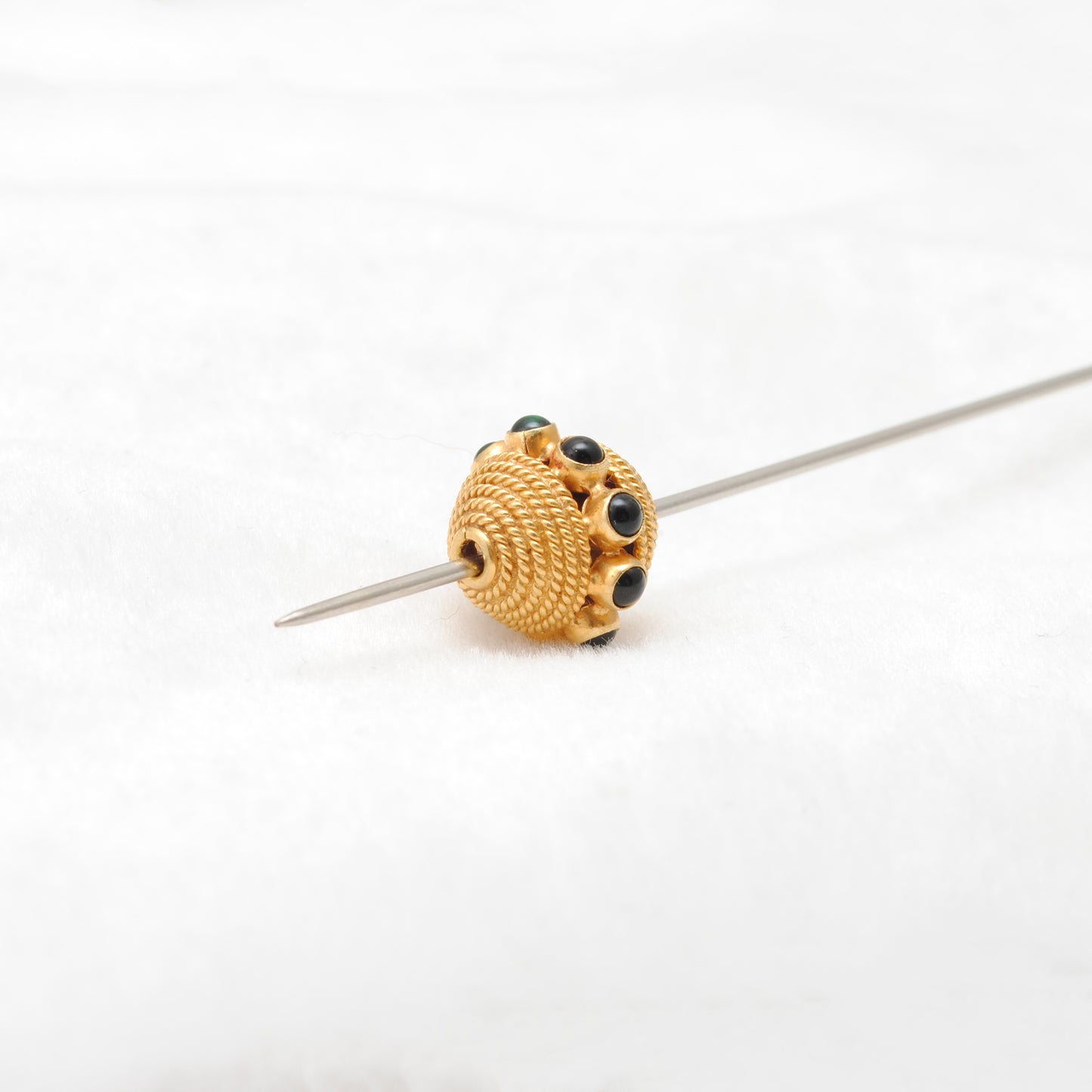 18K Gold Emerald Round Spacer Beads 12mm