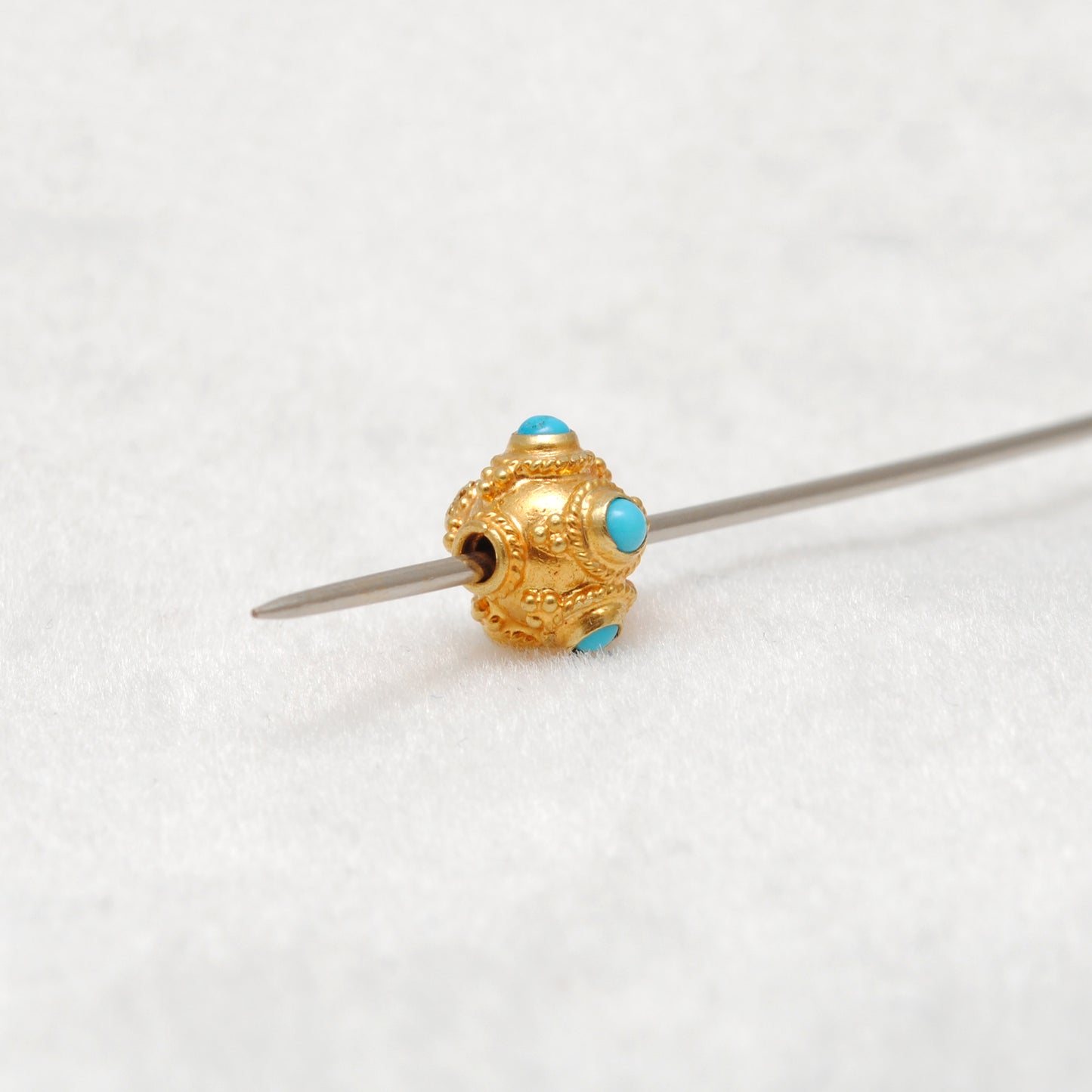 18KTT Gold Turquoise Round Spacer Beads 7x5mm