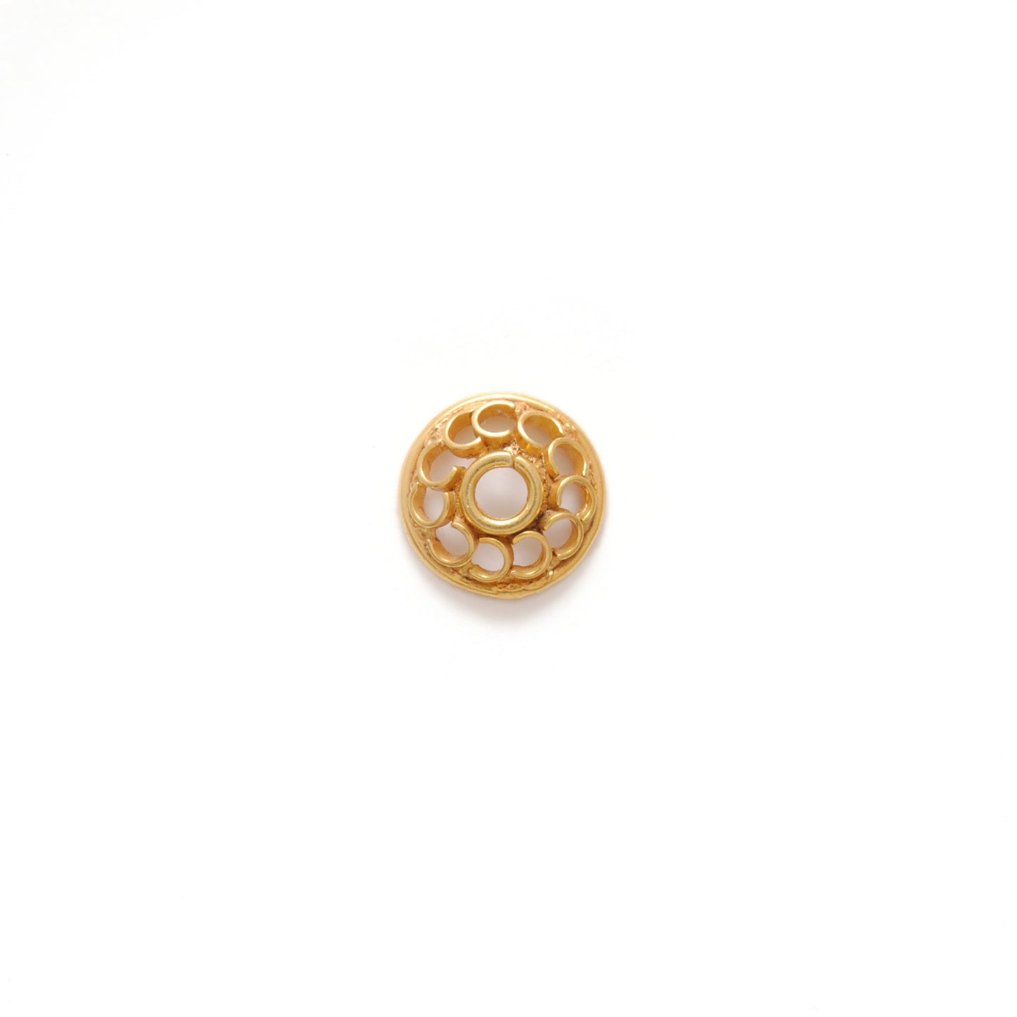 18 Karat Yellow Gold-Plated Flower Bead Cap Finding 7mm