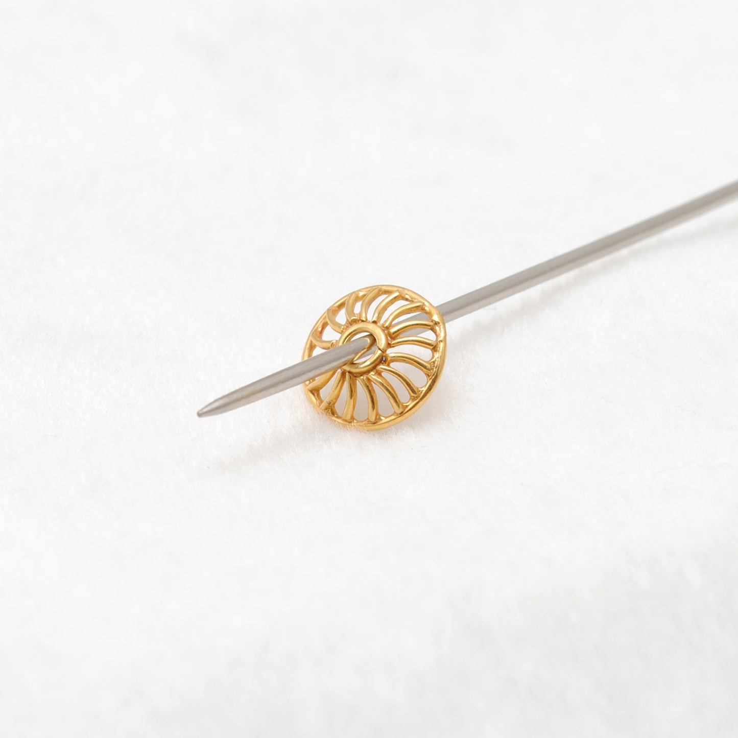 8mm 18K Gold Wheel Bead Cap Finding Jewelry Components with Unique Wheel Motif