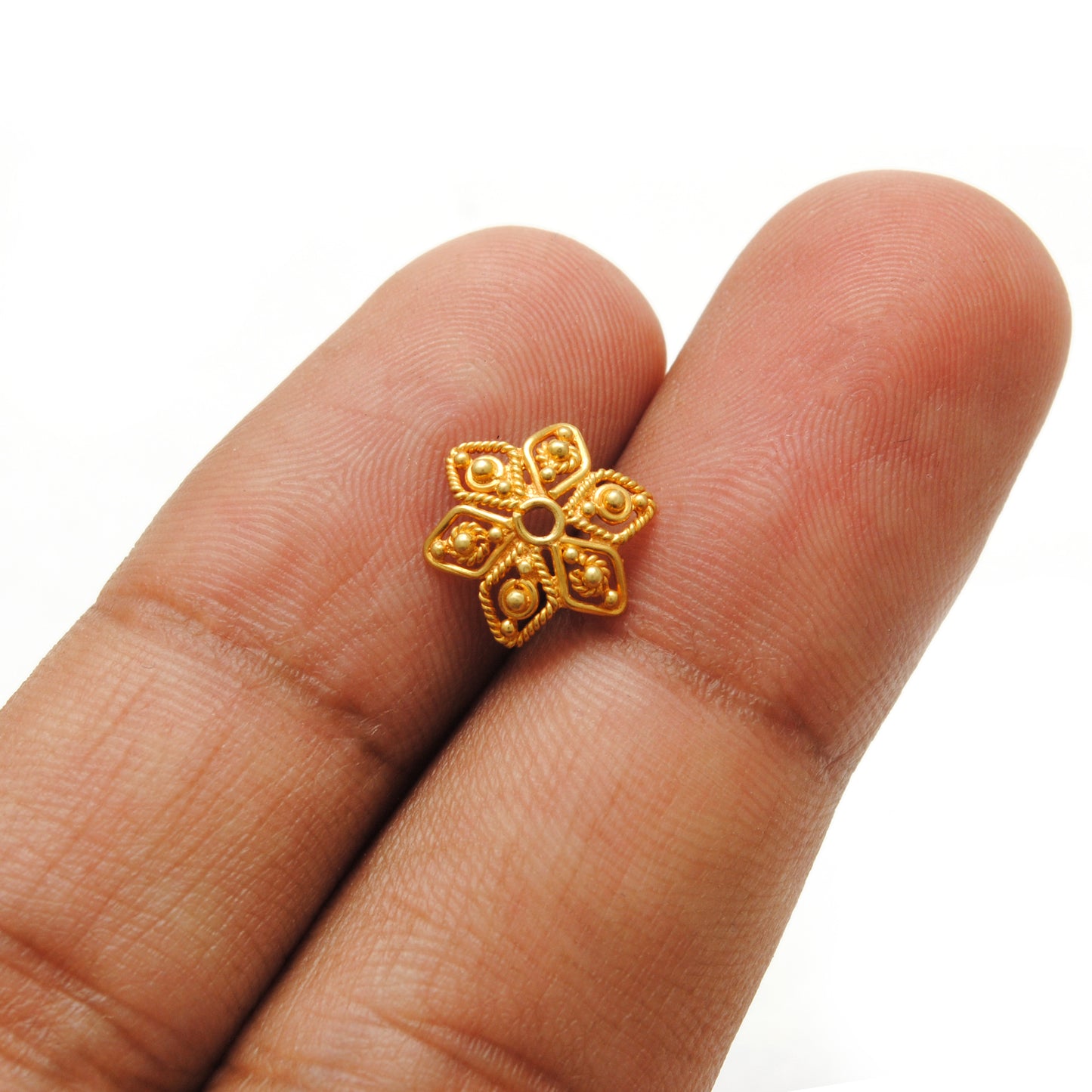 18K Yellow Gold-Plated Filigree Star Bead Cap Jewelry Finding 11mm