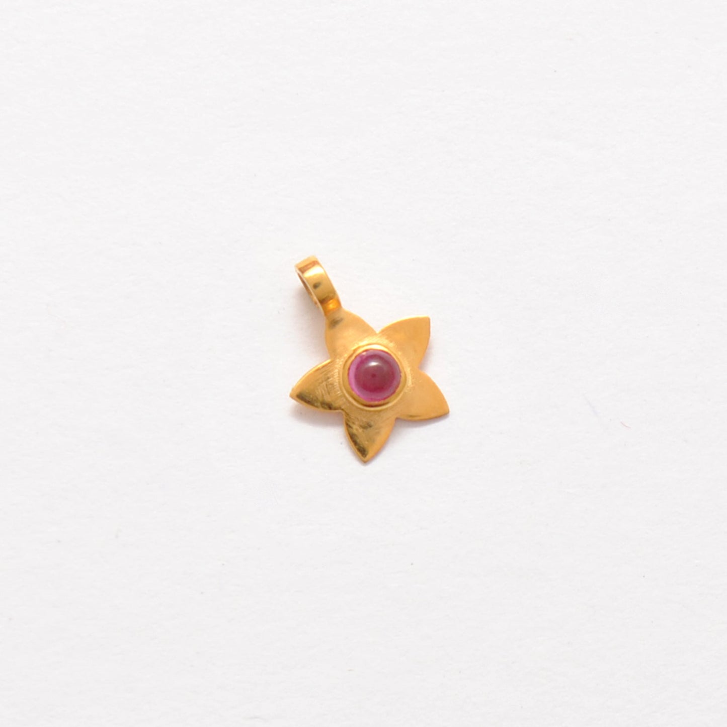 18k Solid Yellow Gold Studded Stone Star Charm 8mm - Sar Gems