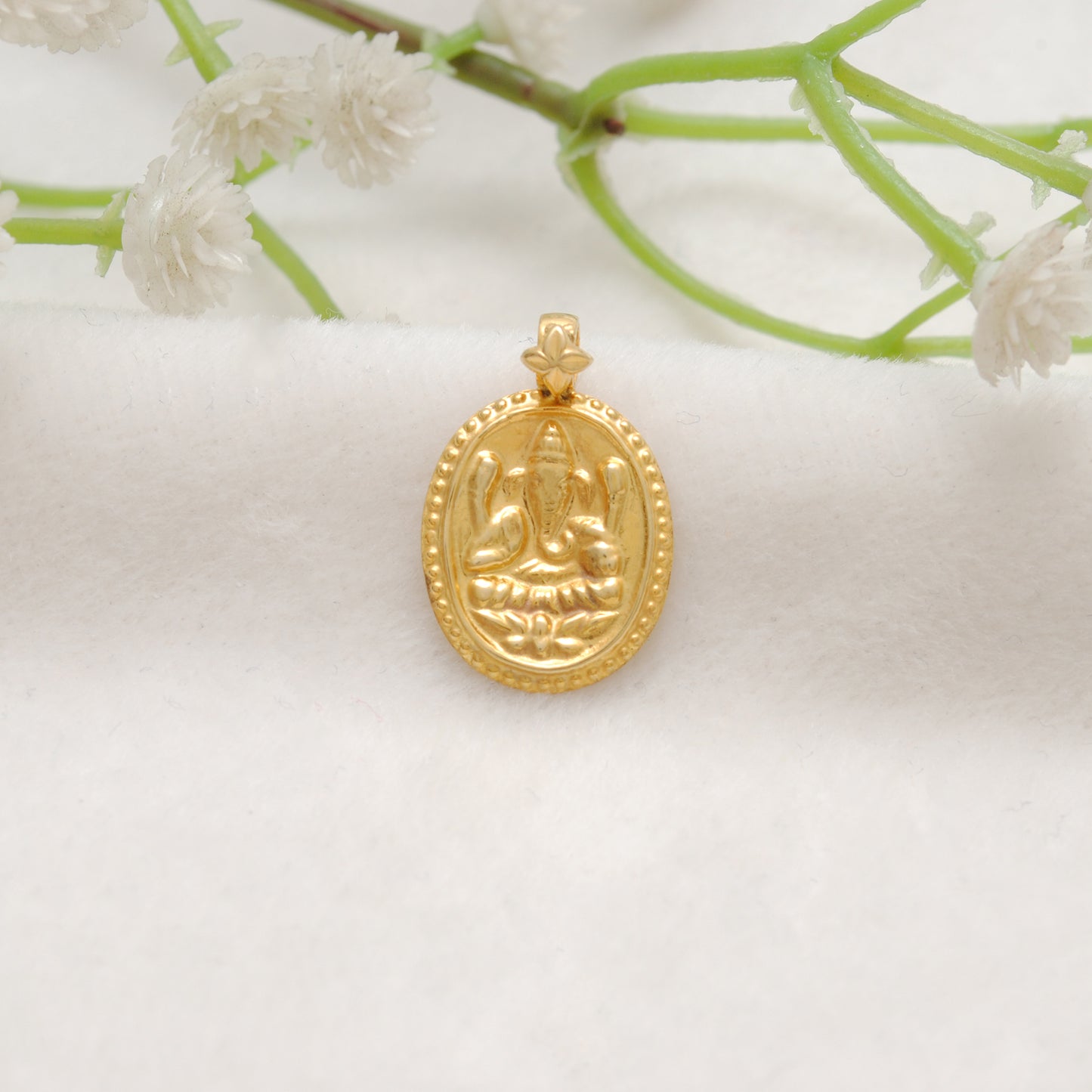 18k Solid Yellow Gold God Ganesha Pendant