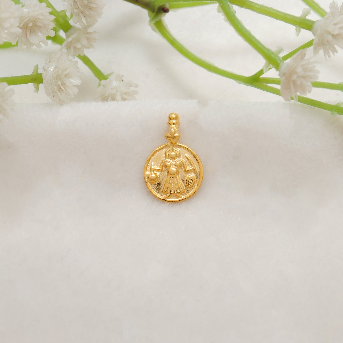 18k Solid Yellow Gold Indian Religion Charm Pendant