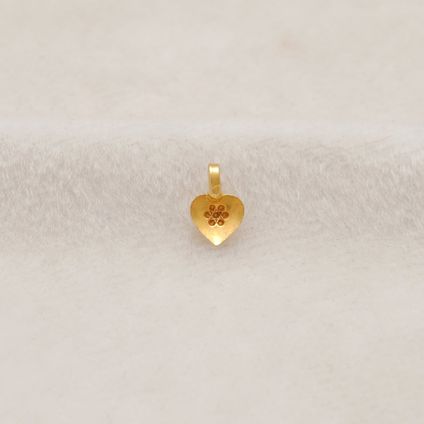 18k Solid Gold Heart Charm Pendant