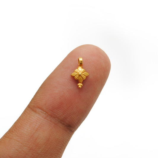 18K Solid Yellow Gold Floral Charm Pendant 9x6mm - view 3