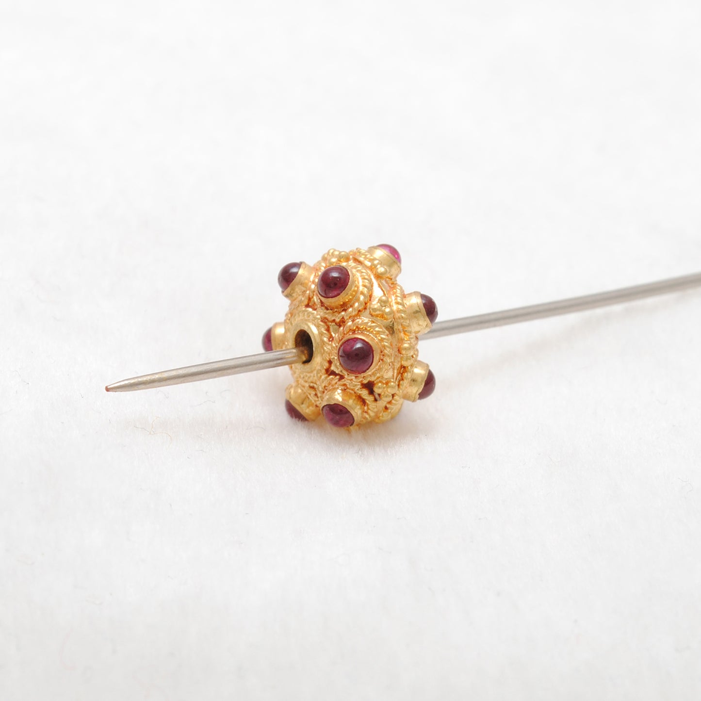 18 Carat Gold Rondelle Ruby Pumpkin Beads 11mm