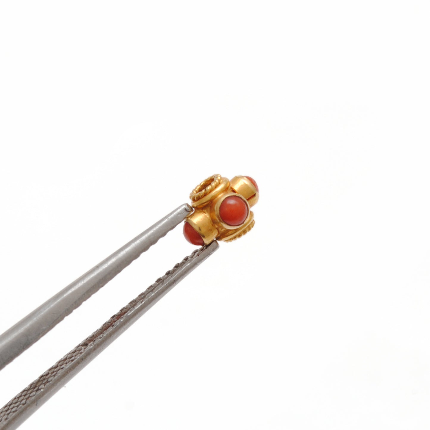 18 Karat Gold Stone Studded Wheel Spacer Beads 5x4mm