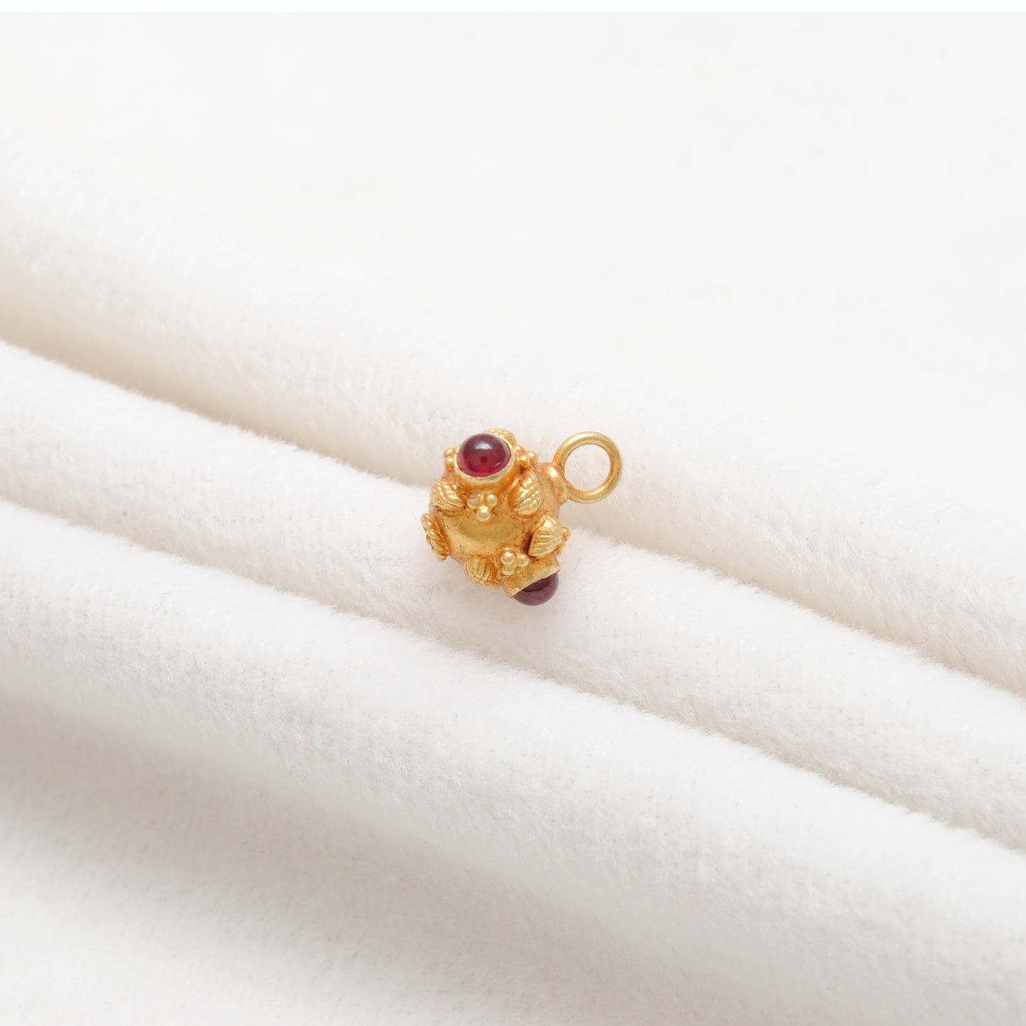 18k Gold Roundel Bead with Hydro Red Stone