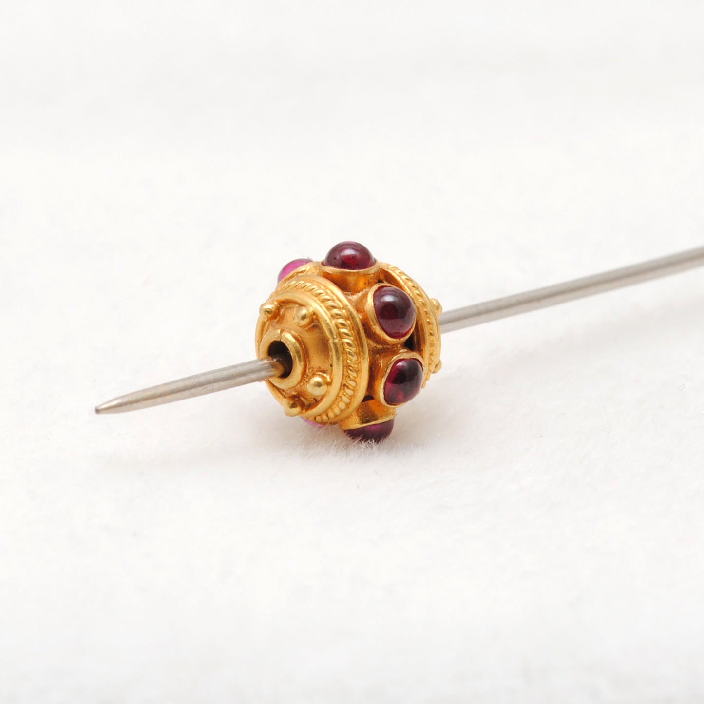 18KTT Gold Ruby Round Spacer Beads 9mm